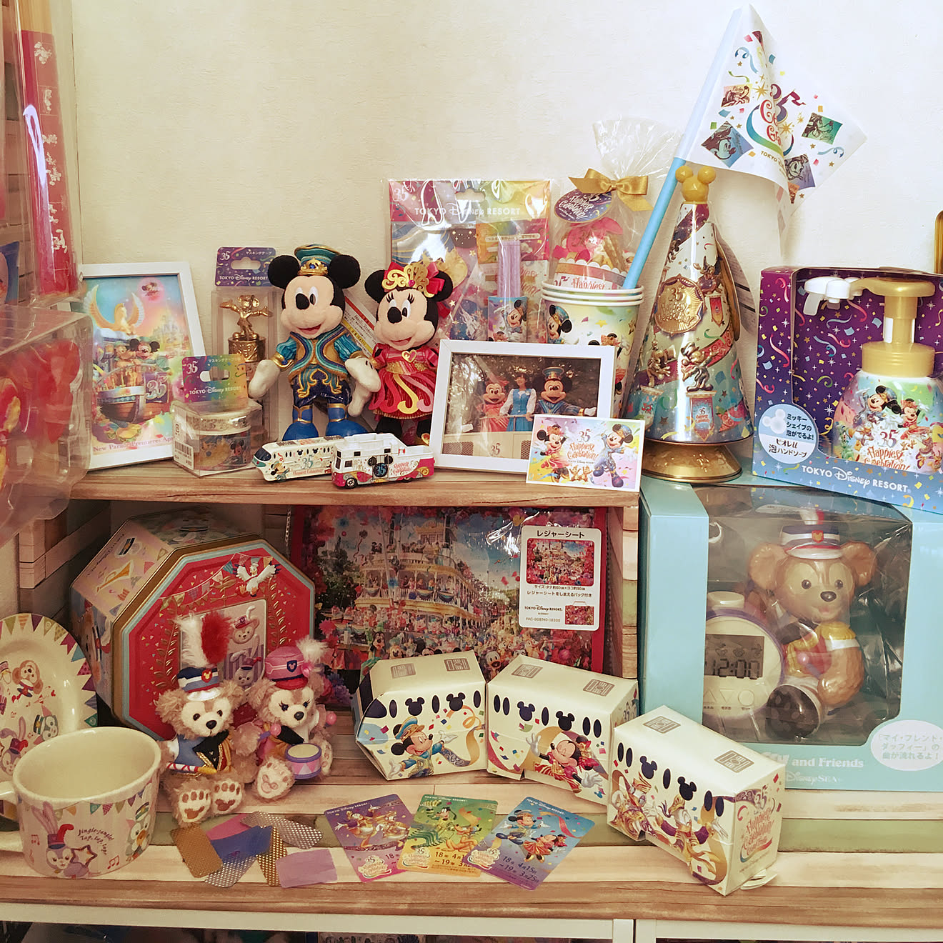 棚/ぬいぐるみバッジ/ディズニーグッズ/ディズニー/ディズニー大好き&hellip;などのインテリア実例 20190221 155215