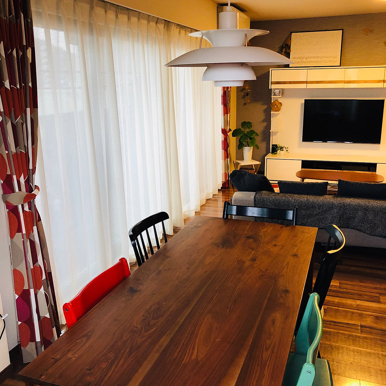 部屋全体/ダイニングテーブル/壁掛けテレビボード/フォロワーさんに感謝♥/折りたためるラック&hellip;などのインテリア実例 201902