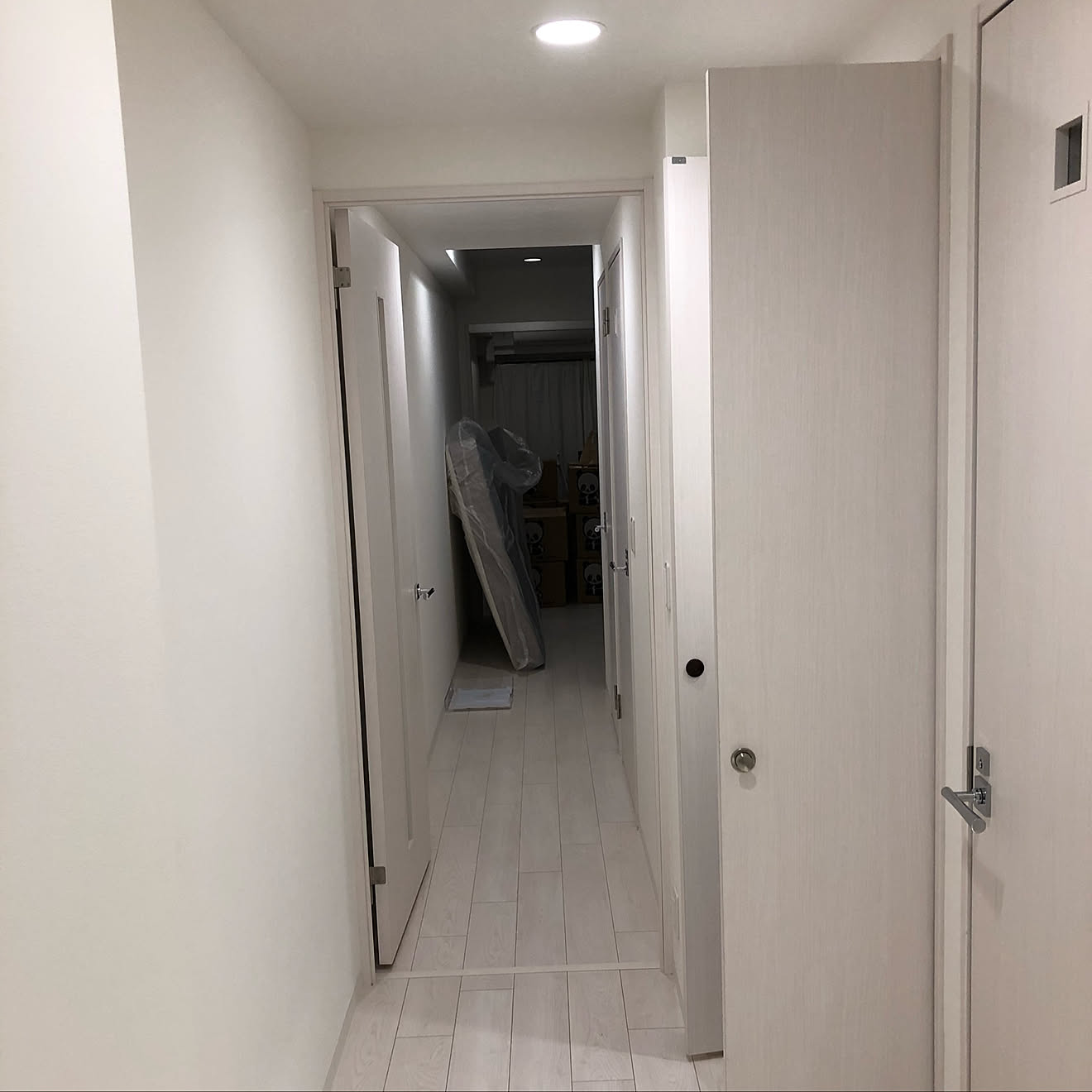 White/白/一人暮らし/無印良品/玄関/入り口のインテリア実例 20190430 074526 ｜ RoomClip（ルームクリップ）
