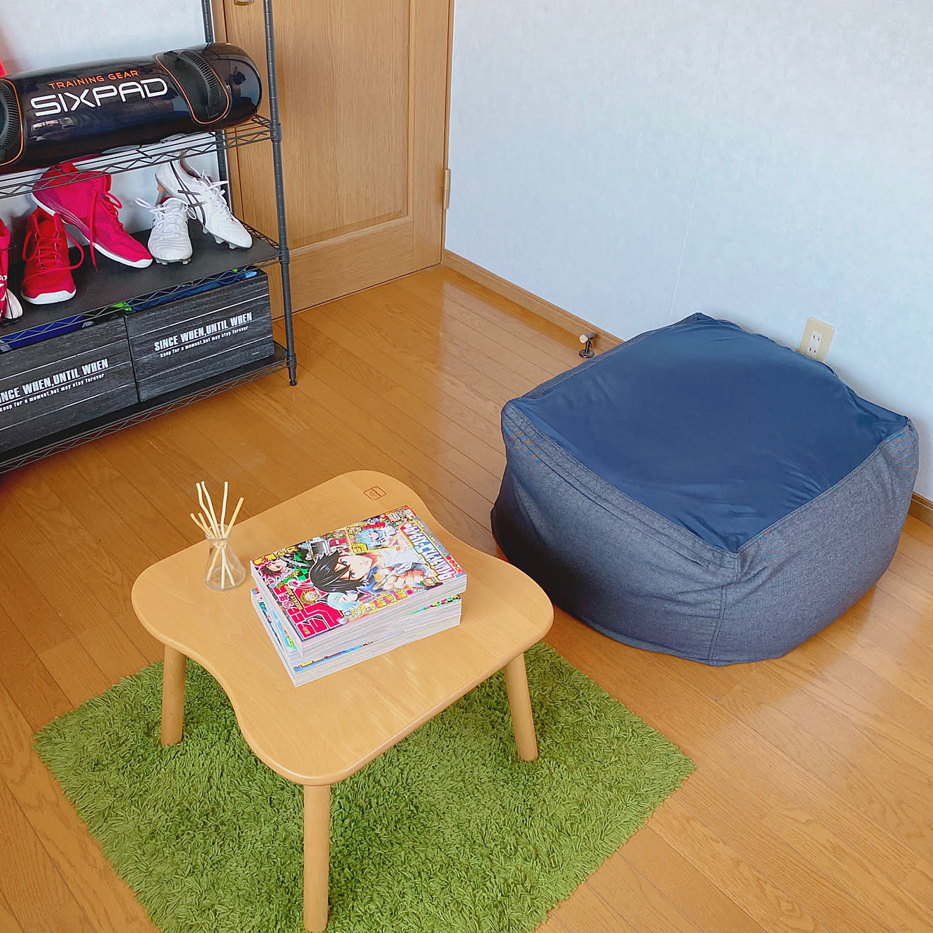 ニトリビーズクッション/ニトリ/ニトリスチールラック/カラボサイズボックス/高3息子部屋&hellip;などのインテリア実例 20200524