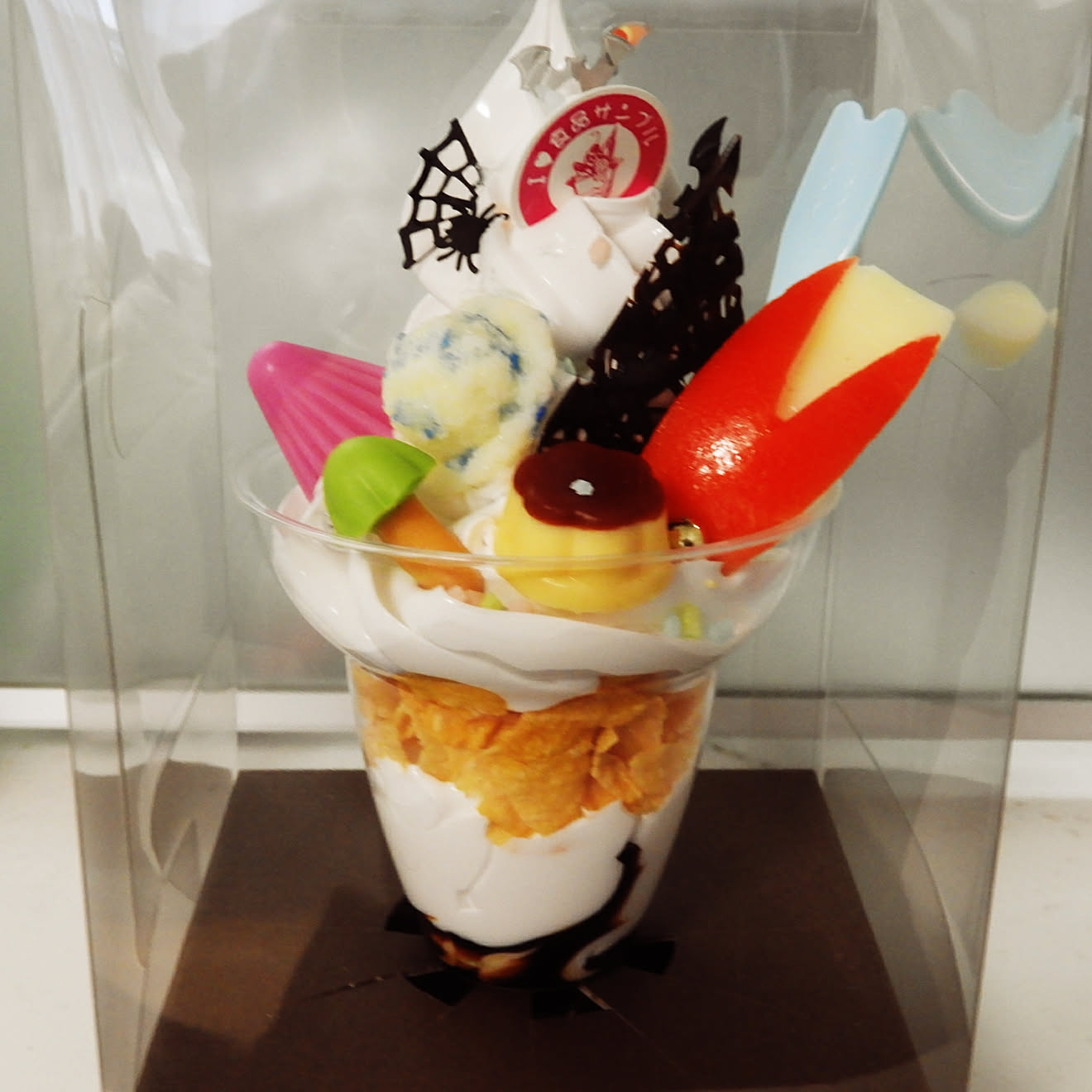 カワイイ/生クリームたっぷり/食品サンプル/子供の作品/美味しそうなパフェのインテリア実例 20171016 153629