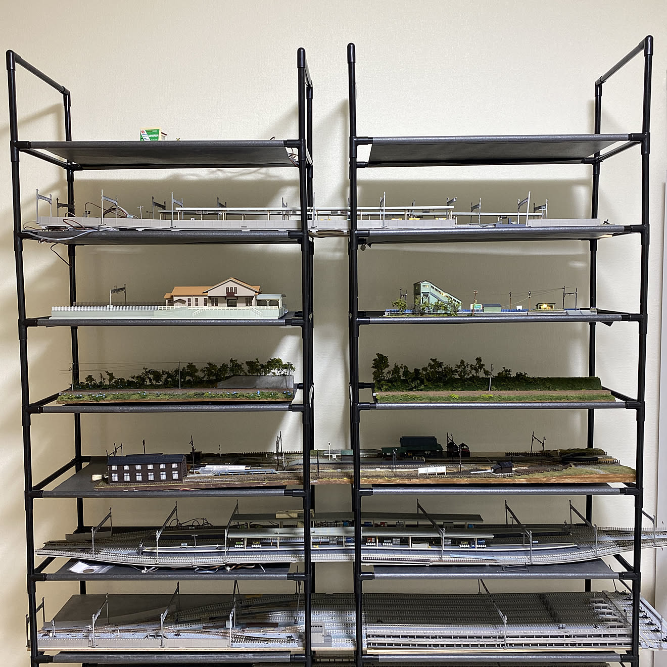 ドンキホーテの棚/趣味部屋/模型部屋/Nゲージ/鉄道模型&hellip;などのインテリア実例 20200616 220006