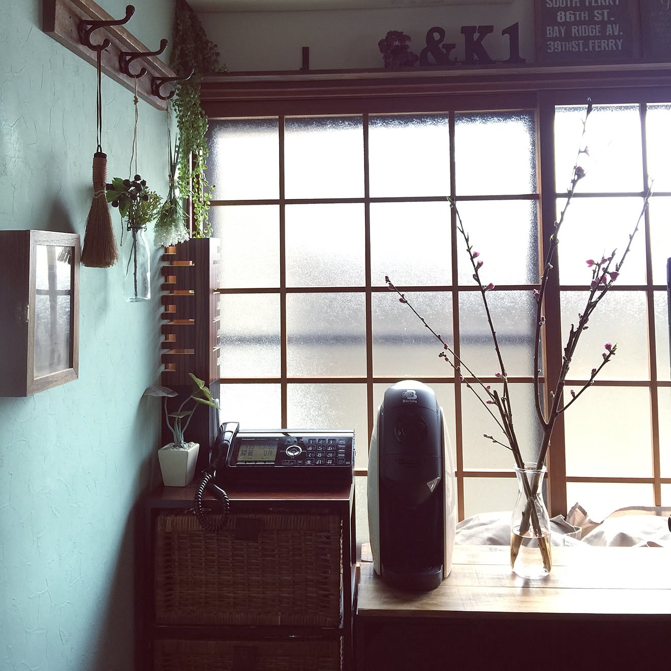キッチン/桃の花/フェイクグリーン/壁紙屋本舗/廃材DIY&hellip;などのインテリア実例 20160301 135939