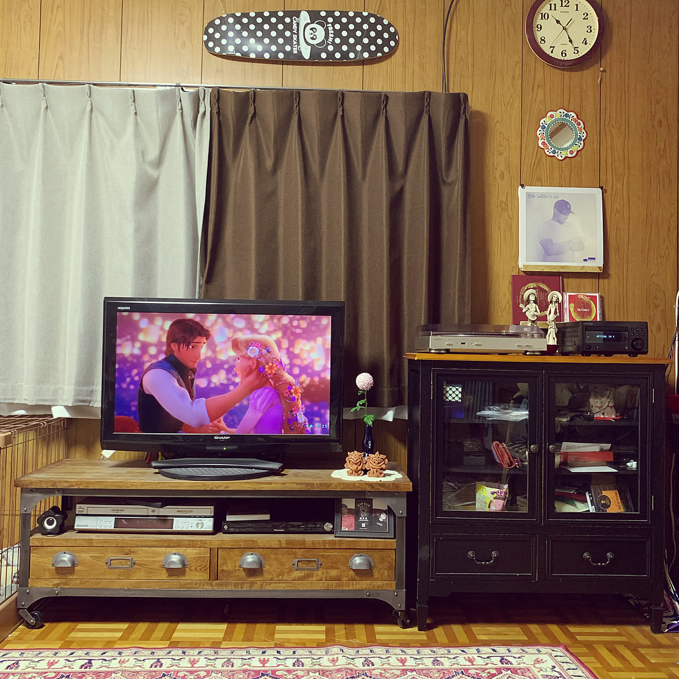 テレビボード/カーテン/レコードのある生活/ブルックリン/オーディオ機器&hellip;などのインテリア実例 20200501 222838