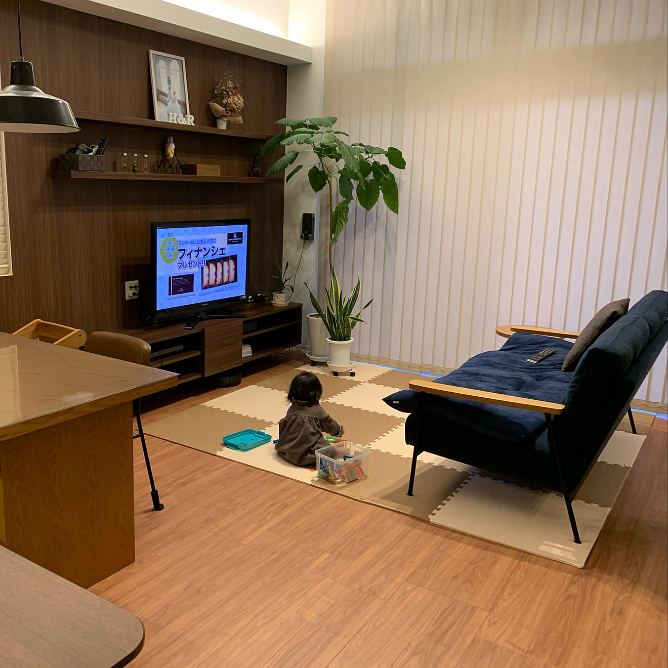 キッチンからの眺め/ミサワホーム/ミサワホーム蔵のある家/ブラインド/モダン インテリア&hellip;などのインテリア実例 20200311