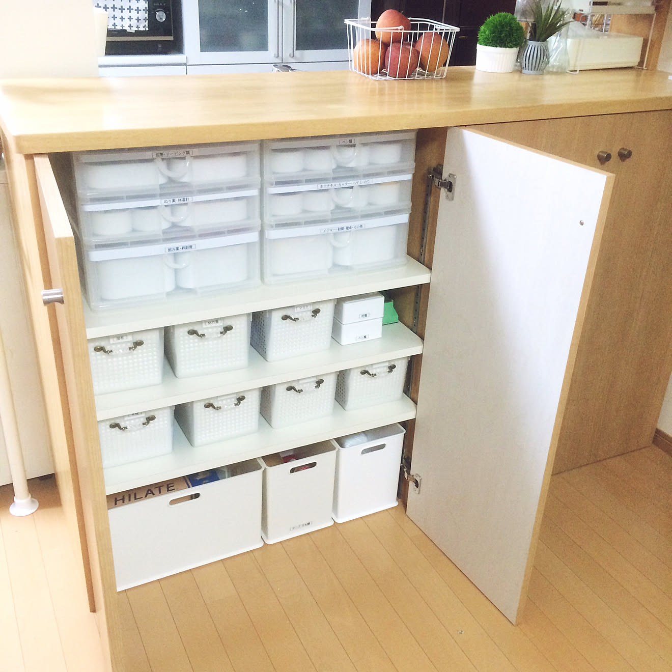 棚/クスリ収納/救急セット/文房具/収納見直し中&hellip;などのインテリア実例 20170810 234559 ｜ RoomClip