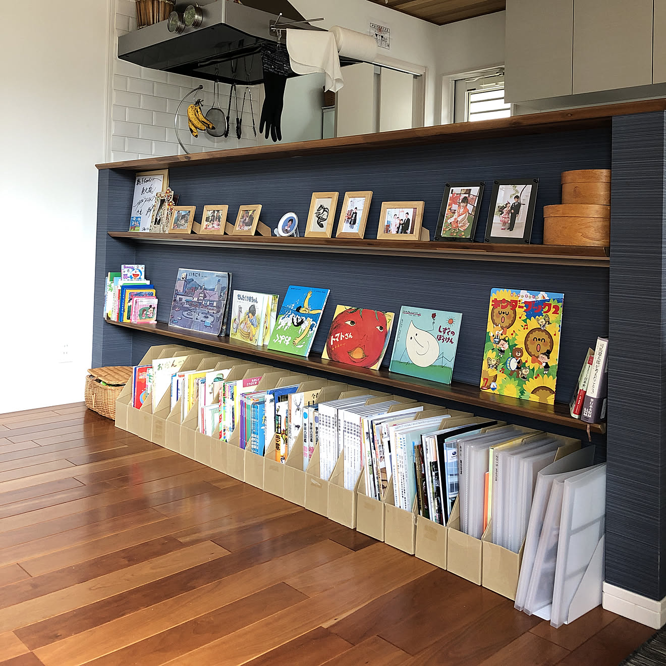 カウンター下収納/絵本収納/シンプルにすっきりと暮らす/注文住宅/無印良品&hellip;などのインテリア実例 20190705 1419