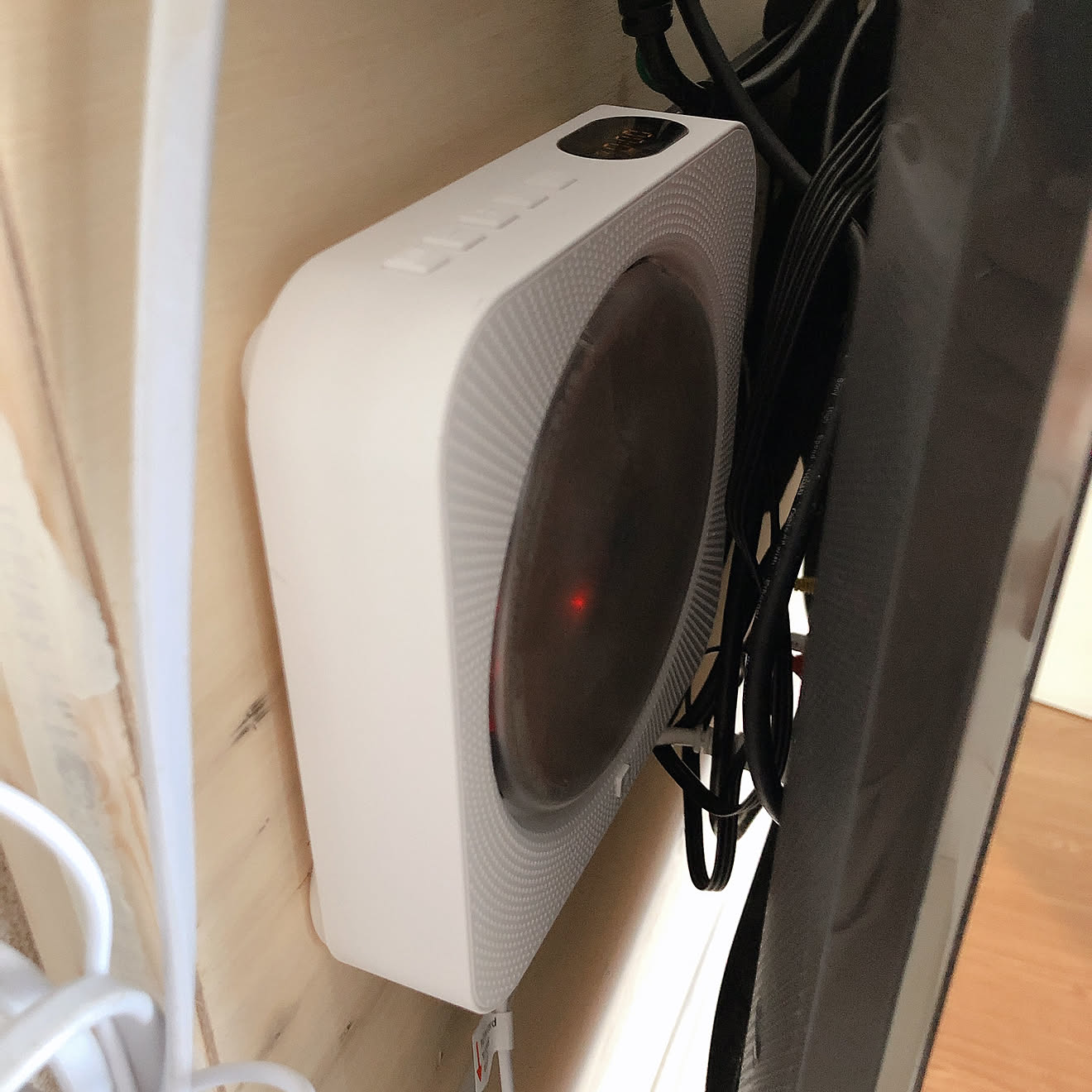 壁掛けプレイヤー/DVDプレイヤー/レコーダー置き場/DIY/壁掛けテレビ...などのインテリア実例 20200221 1516