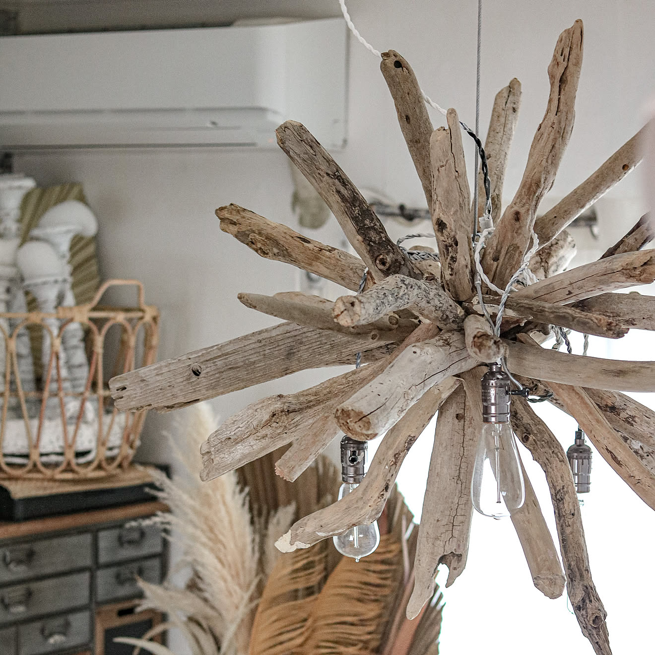 ガーデンアンティーク風インテリア 流木風作り込鉢置台 フラワー・リース 