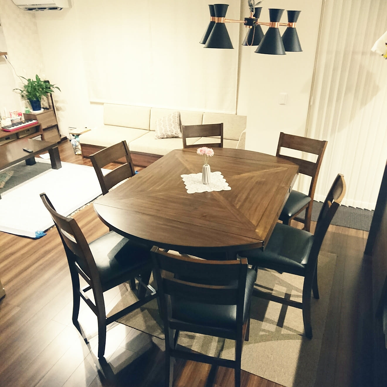 部屋全体/ダイニングテーブル/可動式/ラウンドテーブル/オーバルテーブル&hellip;などのインテリア実例 20190906 202419
