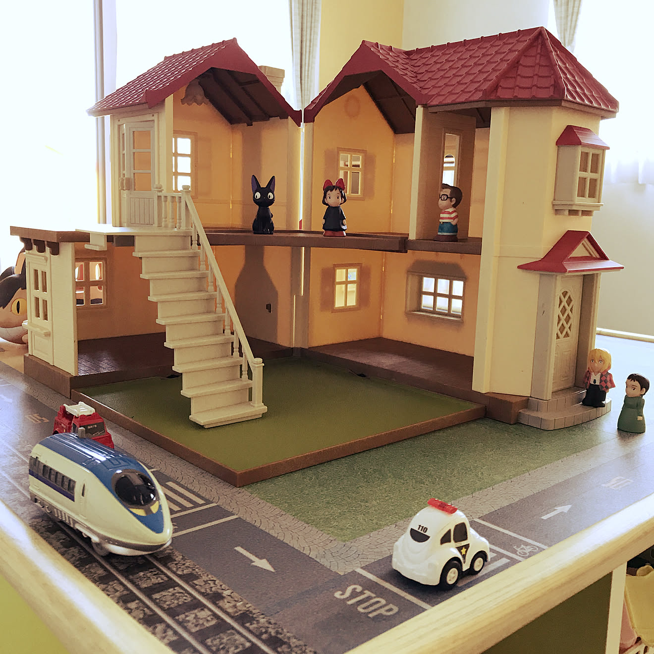 プレイテーブル/シルバニアのお家/ハウルの動く城/プレイルーム/子ども部屋&hellip;などのインテリア実例 20191005 1536