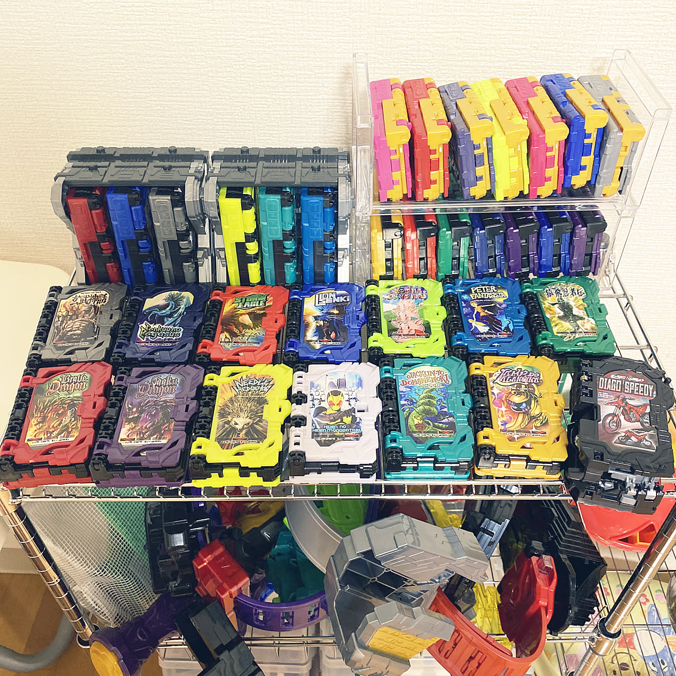 仮面ライダーベルト収納/仮面ライダー/親の方がハマる/どんどん増える/ワンダーライドブック...などのインテリア実例 20201025 183533 ｜ RoomClip（ルームクリップ）