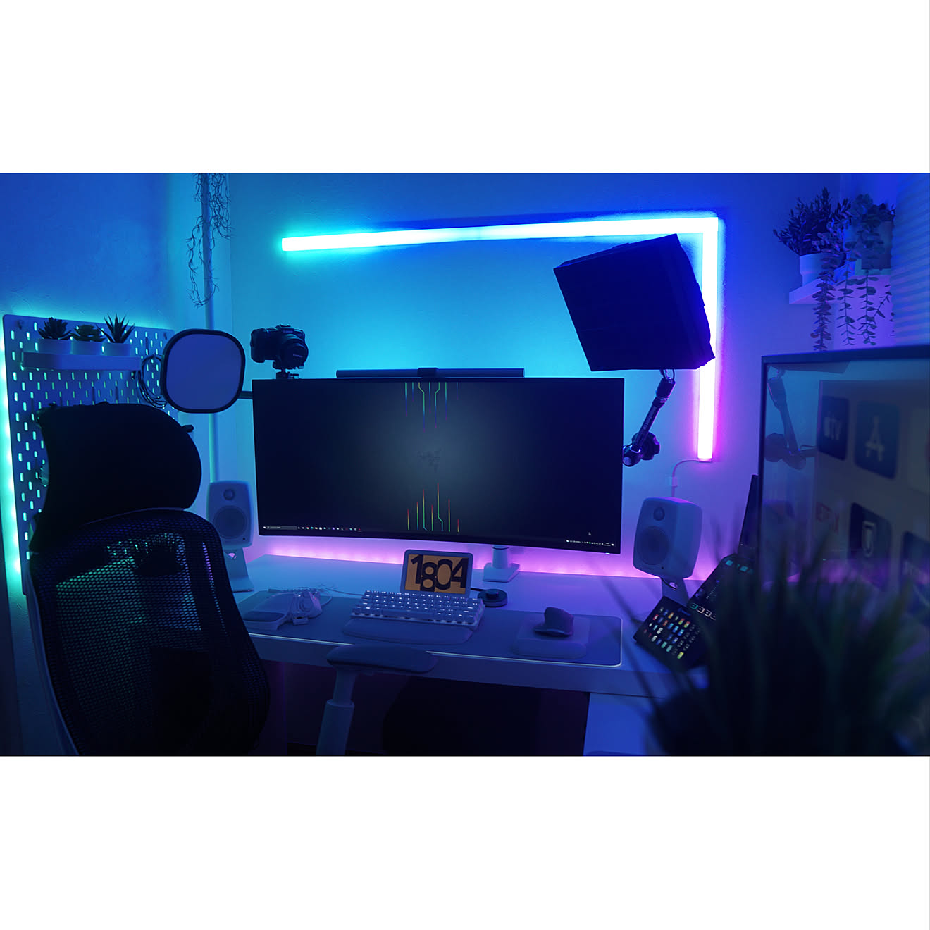 照明/IKEA/ホワイトインテリア/ゲーム部屋/Philips Hue&hellip;などのインテリア実例 20210518 162516