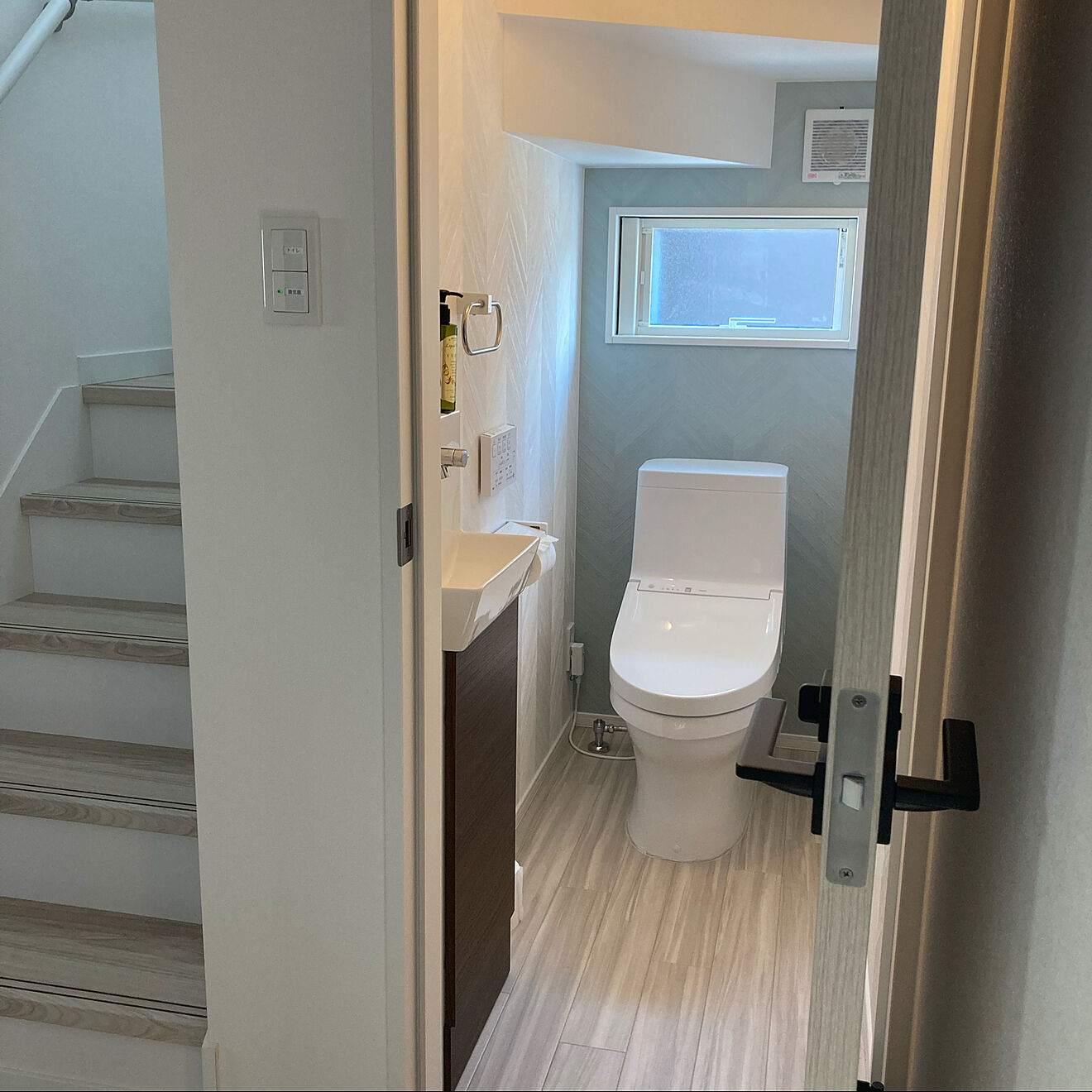 階段下トイレ/バス/トイレのインテリア実例 20201021 124307 ｜ RoomClip（ルーム