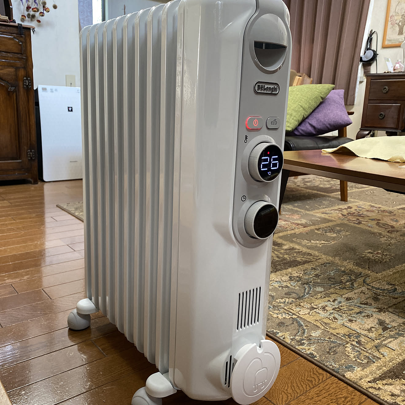アマゾンで購入/デロンギオイルヒーター/GOOD DESIGN/リビングのインテリア実例 20201105 094022