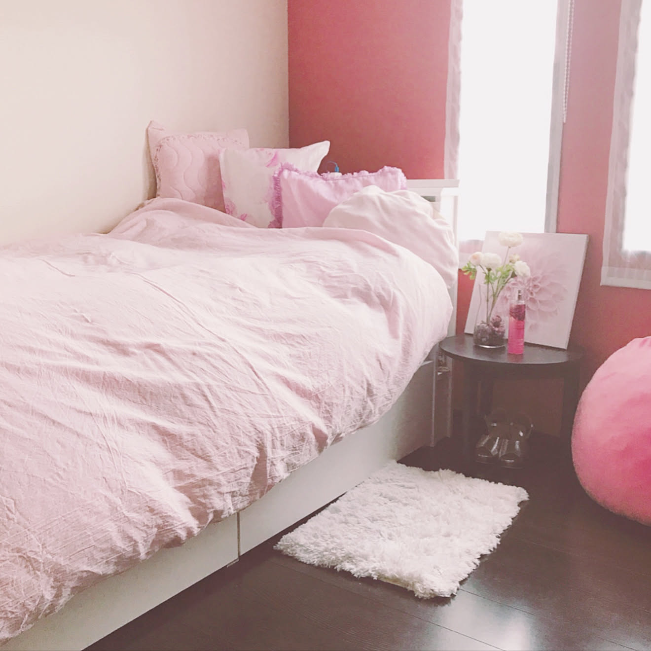 ベッド周り/ピンクファブリック/ピンクッション/ピンクインテリア/IKEA 雑貨...などのインテリア実例 20180512 121145 ｜ RoomClip（ルームクリップ）