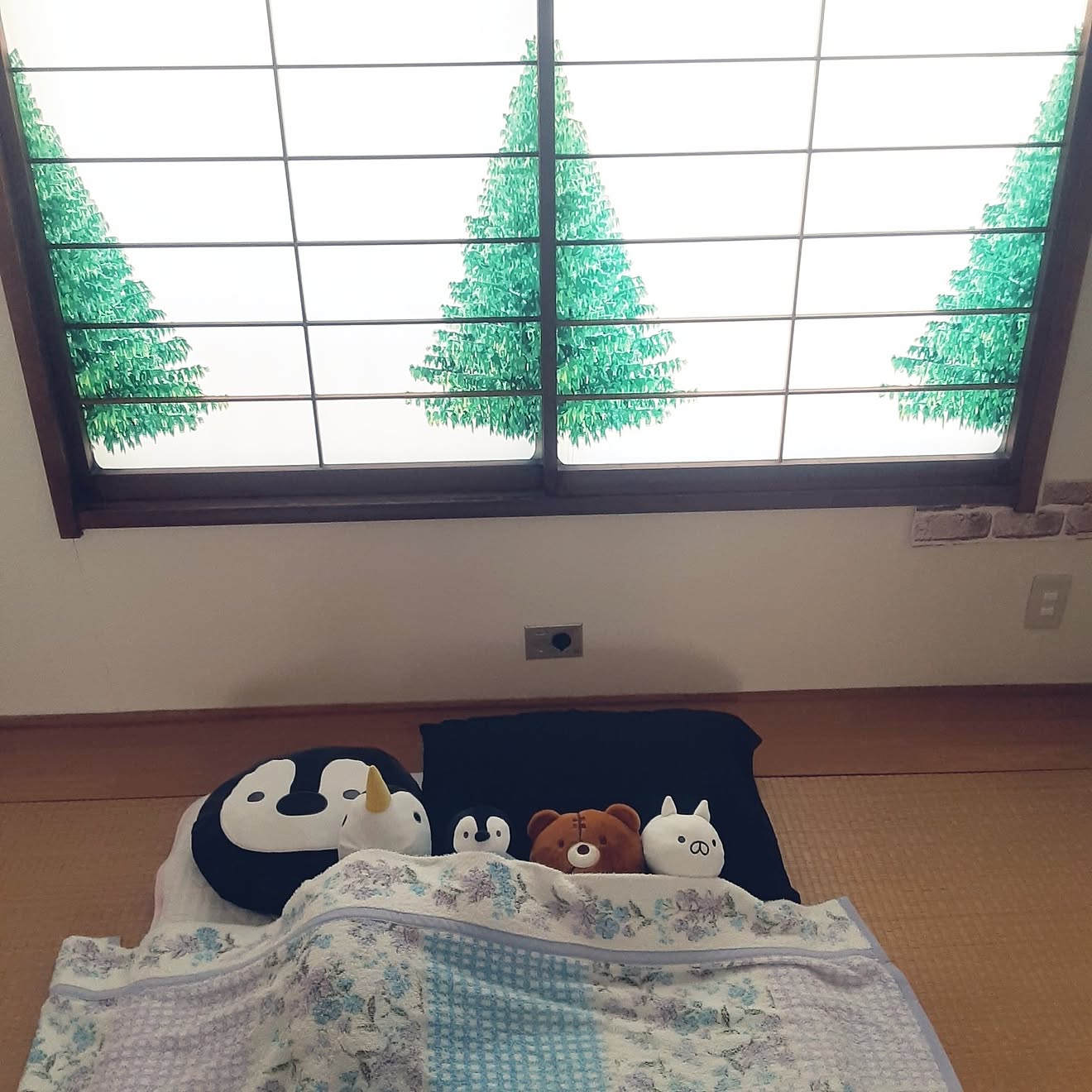 【写真の説明　※例：ユーザー名、タグ】