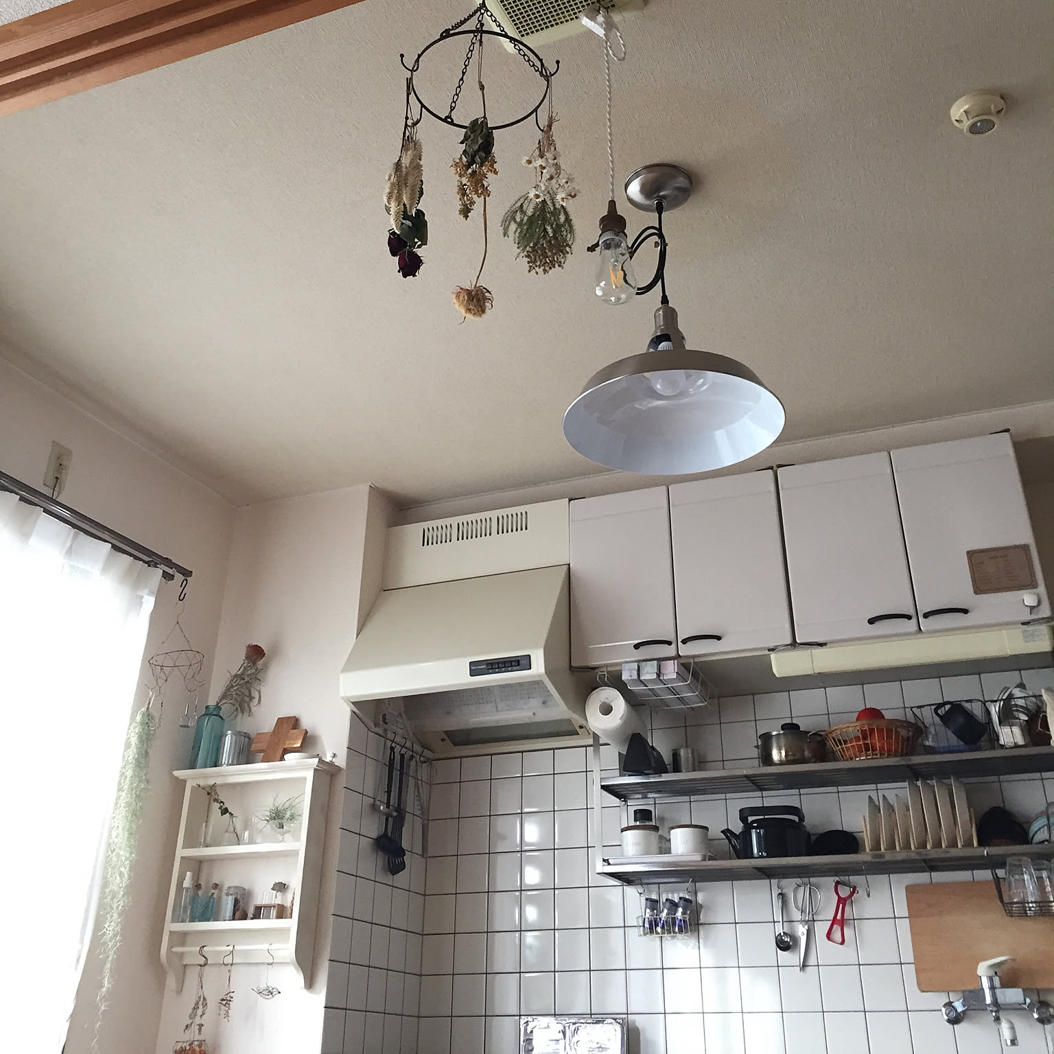 壁/天井/2DK 賃貸/賃貸暮らし/賃貸インテリア/アパート暮らし&hellip;などのインテリア実例 20171204 091117