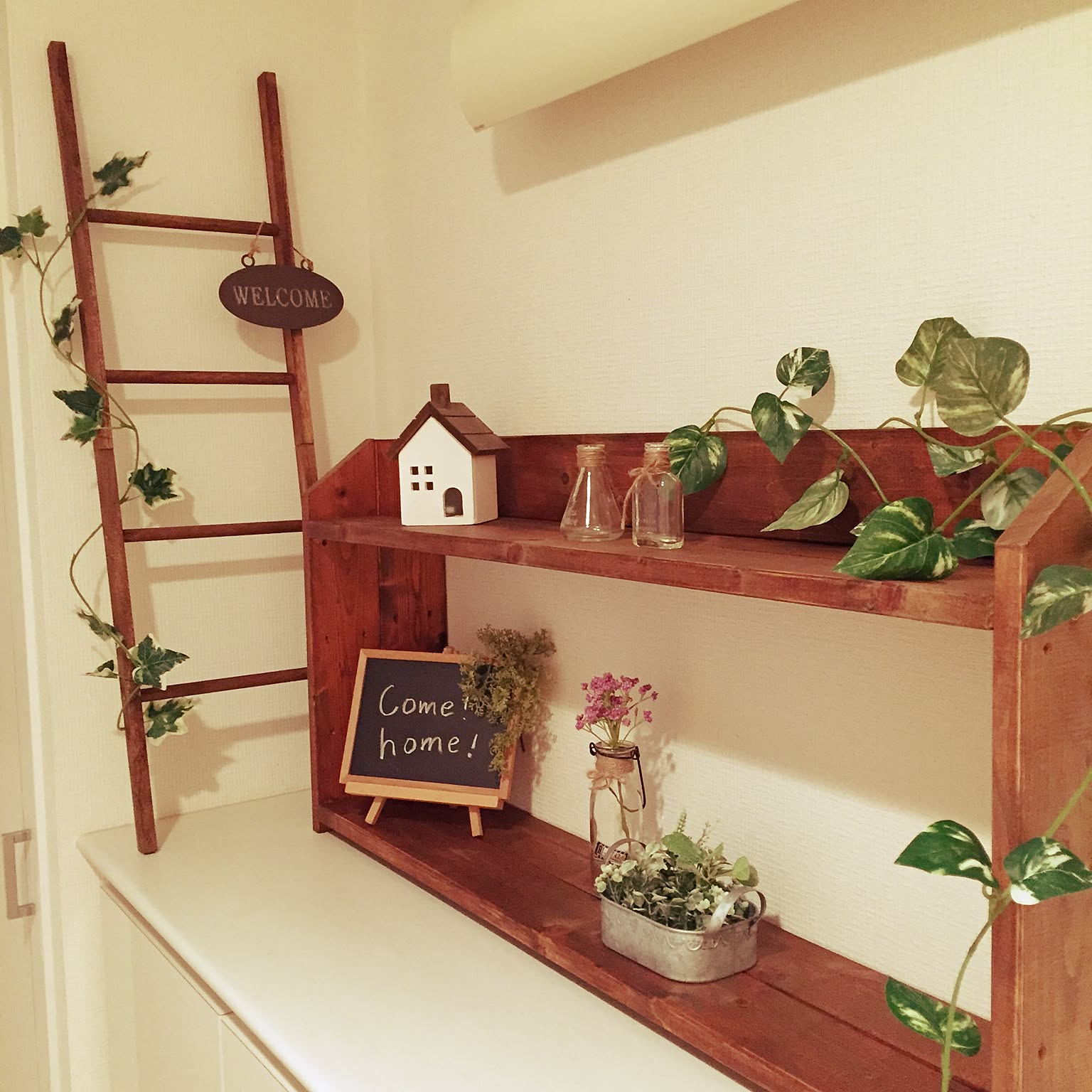 Entrance/はしご/雑貨/飾り棚/100均/DIY&hellip;などのインテリア実例 20160328 170441
