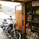 バイク小屋の写真