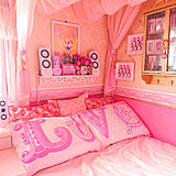 寝室-ピンク×ゴールド(4畳半)-の写真