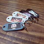 ダイソー ネームキーホルダーのまとめページ Roomclip ルームクリップ
