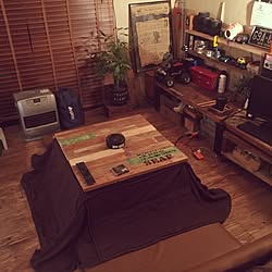 部屋全体/中途半端DIY/廃材利用/こたつ天板DIY/自分がよけりゃあそれでよし...などのインテリア実例 - 2016-11-21 20:13:26