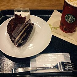 Starbucks のインテリア実例 - 2013-11-19 15:52:55
