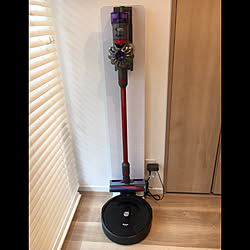 掃除機スタンド/掃除機置き場/dyson v8 slim fluffy/次世代住宅ポイント/ルンバe5...などのインテリア実例 - 2020-07-30 16:31:10