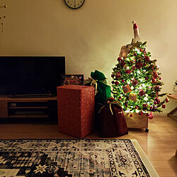リビング/クリスマス/クリスマスツリー/ライトアップ/プレゼント...などのインテリア実例 - 2022-12-24 23:51:22