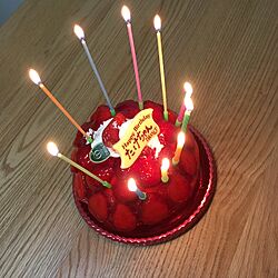 リビング/いちごのケーキ/誕生日ケーキ/いつもいいねやコメありがとうございます♡/いつもいいね！押し逃げごめんなさいのインテリア実例 - 2017-02-04 21:12:43