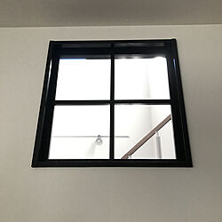 小窓/白い家/階段/部屋全体のインテリア実例 - 2020-01-30 14:19:39