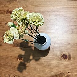机/お花のある暮らし/お花/花瓶/フライングタイガー...などのインテリア実例 - 2017-05-02 15:15:05