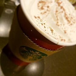 Starbucks のインテリア実例 - 2013-11-30 15:05:37