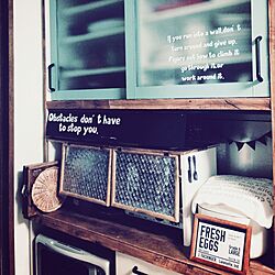キッチン/食器棚リメイク/yupinokoちゃん♡/パタパタ扉に余っていたステッカーを。のインテリア実例 - 2015-02-21 19:44:37