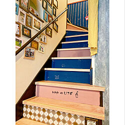 リビング階段/お気に入りのカラー/レトロ/こどもと暮らす/DIY...などのインテリア実例 - 2021-07-05 07:49:45