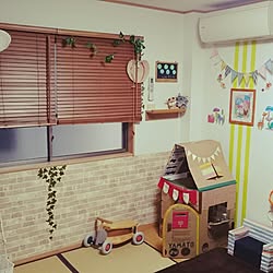 部屋全体/子ども部屋/手作り/段ボールハウス/壁紙屋本舗のインテリア実例 - 2015-10-06 13:54:01