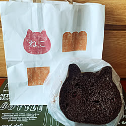 チョコ味/ねこねこ食パン/猫ちゃん/たくさんのいいねフォローに感謝です/無言フォローでごめんなさい(^_-)...などのインテリア実例 - 2020-09-29 20:24:03