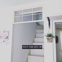 リビング/階段/窓枠/DIY/フェイクグリーンのインテリア実例 - 2016-09-05 20:29:16