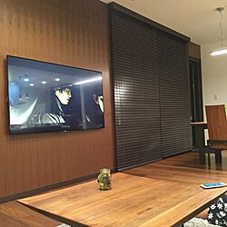 リビング/テーブル/ブラインド 木製/壁掛けテレビのインテリア実例 - 2016-08-28 21:42:01