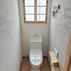 バス/トイレ/トイレ/ZJ1/トイレリフォームしました！/窓枠DIY...などのインテリア実例 - 2024-02-03 17:05:32