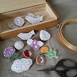 机/手作りのある暮らし/ハンドメイド/手作り/刺繍ブローチ...などのインテリア実例 - 2017-06-24 10:36:09