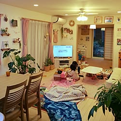 部屋全体/汚部屋/年子/息子4歳/娘2歳 ...などのインテリア実例 - 2014-10-09 17:23:00