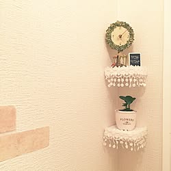 バス/トイレ/トイレの入り口横/100均/ミニシェルフ/レースが好き...などのインテリア実例 - 2017-05-04 08:30:20