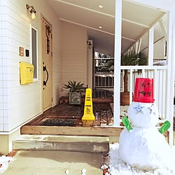 玄関/入り口/初雪/雪だるま/カリフォルニアスタイル/注文住宅...などのインテリア実例 - 2017-01-15 12:46:16