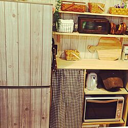 キッチン/キャンドゥの板壁風シート/DIY/木の食器/壁棚DIY...などのインテリア実例 - 2015-10-10 18:32:55