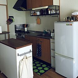 キッチン/長野県/ドット柄好きではないのですが/茶色と緑色が好き♡/賃貸アパート...などのインテリア実例 - 2016-06-14 10:39:03