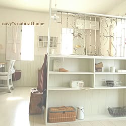 棚/アイアンパネルで棚DIY/仕切り棚DIY/古いアイアンパネル/ダイソーリメイク...などのインテリア実例 - 2015-10-20 17:46:11