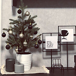 机/クリスマスツリー/IKEA/フェイクグリーン/ディスプレイ棚...などのインテリア実例 - 2023-11-17 13:56:20