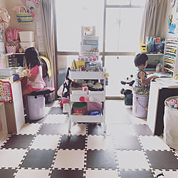 部屋全体/カラーボックス/カラボリメイク/子供部屋改造中/子供部屋...などのインテリア実例 - 2017-07-27 10:18:09